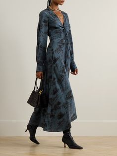 The stippled print on Altuzarra's 'Mila' dress is reminiscent of a night sky. Cut from fine and fluid silk-crepe, it's ruched down the center of the bodice and flows effortlessly through the waterfall-hemmed skirt. Floral Dresses Short, Exclusive Dress, Swimsuit Dress, Printed Silk, Blue Midi Dress, Silk Crepe, Jeans Dress, Net A Porter, Night Sky