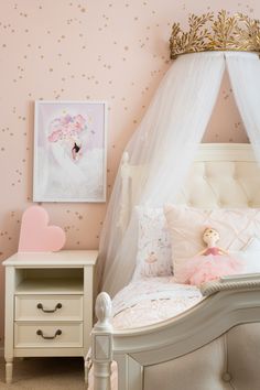 This is every little princess-loving girl's dream come true. From the crown canopy to the gorgeous decor, you'll love every inch of it. Girls Princess Room, Princess Room Decor, Ballerina Nursery, Pink Bedroom For Girls, Princess Bedroom, Princess Bed