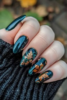 Nail Art Designs In Dark Color, Dark Autumnal Nails, Dark Teal Fall Nails, Nail Inspo Dark Colors, Teal Autumn Nails, Teal Nails Fall, Nail Dark Designs, Teal Fall Nail Designs, Halloween Nail Stamping Ideas