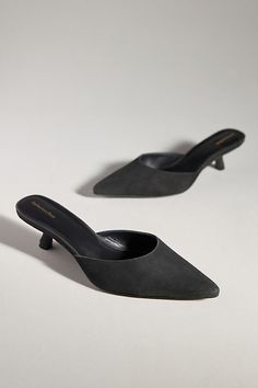 The Wilda features a kitten heel and mule silhouette with a pointed toe - it'll quickly become your fall go-to staple. | Wilda Kitten-Heel Mules by Reformation in Black, Women's, Size: 5, Leather/Plastic/Rubber at Anthropologie Mule Kitten Heels, Kitten Heels Aesthetic, Mule Silhouette, Jeweled Bag, Heels Aesthetic, The Reformation, Black Kitten Heels, Heel Mules, Kitten Heel Pumps