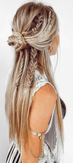 Ways To Wear Braids, Braids Bun, Boho Hairstyle, Viking Hair, Hair Homecoming, Hairstyles Easy, Wedding Hair And Makeup, Homecoming Hairstyles