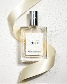 Pure Grace Perfume, Grace Perfume, Philosophy Pure Grace, Photography Lifestyle, Brand Design, Gift Boxes, Design Photography, Philosophy, Bath And Body