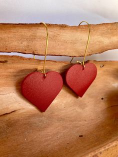 "This beautiful red leather heart earring is a statement of love and style. Each one is meticulously crafted from high-quality leather to give you a unique and sophisticated accessory. 🌟Product Details: Material: High-quality leather Color:  red Total measurement (including closure): 5.5 cm (2,16 in) width: 3cm = 1,18 inch Style: Pendant 🌟Special features: ❤️Heart design that symbolizes love and passion. Handmade with meticulous attention to detail. Lightweight and comfortable to wear all day Leather Heart, Heart Earring, Special Gifts For Her, Earrings Heart, Boho Leather, Heart Beat, Modern Earrings, Leather Earrings, Diy Earrings