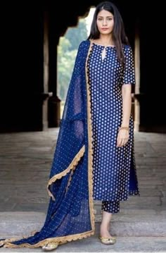 Indian Kurti Designs, Pakistani Salwar, Indian Designer Suits, Simple Kurta Designs, Designer Kurti Patterns, Anita Dongre, Neck Designs For Suits, Salwar Designs