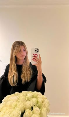 Sofia Richie Hair Color, Sophia Richie Hair, Golden Bronde Balayage Honey, Sofia Richie Hair, Warm Blonde, Sofia Richie, Hair Inspo Color, Dream Hair