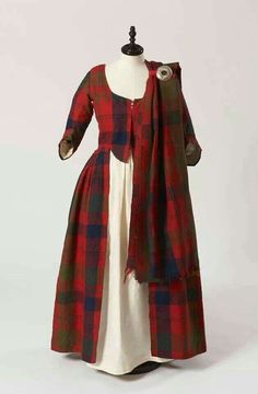 Scottish wedding dress museum Scottish Costume, 1700 Fashion, Scottish Dress, Scottish Clothing, 18th Century Clothing, 18th Century Fashion, Period Outfit, Century Clothing, Diana Gabaldon