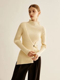 Details Composition: 28% Polyester, 45% Acrylic, 27% Nylon Design: Plain Style: Elegant Thickness: Warm Material: Knit Occasion: Leisure Size & Fit Stretch: High Stretch Fit Type: Regular Fit Cm Inch Size Length Shoulder Bust Sleeve XS 66 24 52 56.5 S 67 25 56 57.5 M 68 26 60 58.5 L 69 27.5 66 59.5 XL 70 29 72 60.5 Apricot Sweater, Plain Style, 5 S, Style Elegant, Dress Collection, Mock Neck, Everyday Essentials Products, Sweater Cardigan, Pants Set