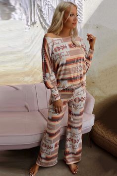 Multicolour Aztec Print Puff Sleeve Pullover and Pants Lounge Outfit Specifications: Item No: LC15677-P22 Product Weight: 0.62 Kg Tag: DL Exclusive Occasion: Home Style: Western Print: Aztec Season: Winter Silhouette: Wide Leg Material: 95% Polyester + 5% Elastane Color: Multicolor Dress Length: Long Sleeve Length: Long Sleeve Waist Line: High Waist Details: DecorationPattern Western Print Detail Description: This lounge set is eye-catching for the Aztec pattern. The pullover top features a loos Loose Fitting Pants, Printed Flare Pants, Lounge Outfit, Formal Cocktail Dress, Spring Outfits Women, Aztec Pattern, Loose Pants, Loungewear Set, Active Wear Leggings