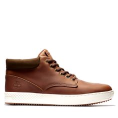 Timberland Chukka, Chukka Shoes, Mens Chukkas, Best Shoes For Men, Timberlands Shoes, Mens Shoes Casual Sneakers, Dream Shoes, Shoes Trainers, Timberland Boots