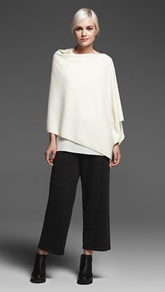 Free Standard Shipping on Continental US Orders - Casual & Elegant Clothes at EILEEN FISHER Elegant Black Pants, Eileen Fisher Style, Stil Boho, Cashmere Poncho, Pantalon Large, Looks Style, Elegant Outfit, Minimal Fashion, Eileen Fisher