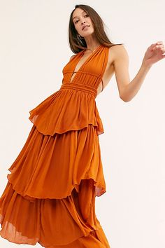 Orange Dress Outfit Wedding, Orange Dress Casual, Yellow Prom Dress Long, Orange Dress Outfit, Orange Dress Outfits, Yellow Dress Outfit, Orange Dress Summer, Wedding Orange, Summer Orange