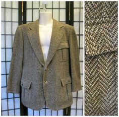 Great vintage sport coat from the late 60s or 70s. By Mr. Chips, Chiappetta, Inc. of Kenosha, Wisconsin. Wool with half lining in back and fully lined Kenosha Wisconsin, Vintage Sport, Herringbone Tweed, Vintage Sports, Brown Beige, Vintage Wool