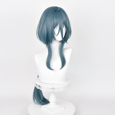 Features: High-quality synthetic fibers that mimic real hair for a natural look. 💇🏻‍♀️💙 Beautiful silver blue color with a hint of shimmer, perfect for cosplaying as Natasha from Honkai Star Rail. 💫✨ Soft and smooth texture for comfortable wear. 😊💆🏻‍♀️ Adjustable inner straps to fit different head sizes. 🎀📏 Heat-resistant material that allows for styling with low heat tools. 🔥🔧 Perfect for: Transforming into the stylish and powerful Natasha character from Honkai Star Rail. 👩🏻‍🦳💪🌠 Chibi Base Couple, Honkai Star Rail Cosplay, Star Rail Cosplay, Luffy Cosplay, Vocaloid Kaito, Funky Hats, Cosplay Hair, Kawaii Hairstyles, Bleach Blonde