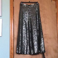 Brand New Without Tags, Bought Several Years Ago To Wear To A Holiday Party And Ended Up Not Going. Stunning Sequin Midi Skirt From Zara Woman. Metallic Shimmer Catches The Light And It’s Gorgeous! Midi Length. Sequin/Mesh Shell With Lining That Hits Around The Knees. Side Zip. Raw Hem. 100% Polyester. Fitted Through The Thigh Then Flares Out, Very Flattering Silhouette. Approximate Measurements Size Xs 13” Waist 33” Length Tags Free People Anthropologie Zara Madewell. Crew Urban Outfitters Modc Sequin Midi Skirt, Zara Skirts, Zara Woman, Women Skirts Midi, Zara Black, Zara Women, Holiday Party, Midi Length, Side Zip