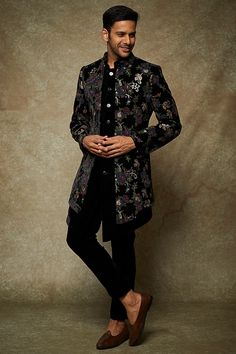 Buy Nero by Shaifali & Satya Black Velvet Floral Indowestern Set at Pernia'sPopUpShopMen 2023 Indowestern Outfits For Men Indian Weddings, Western Outfit Men, Indowestern Outfits For Men, Western Outfits For Men, Indo Western Outfits For Men, Jatin Malik, Indo Western For Men