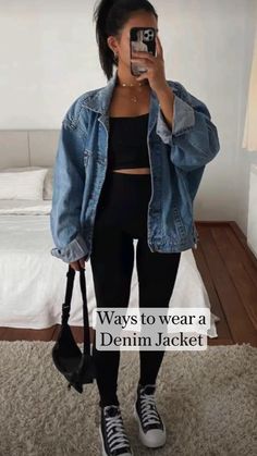 Jean jacket, denim jacket, fall jackets, fall outfits, ways to wear, jean jacket outfits, denim jacket outfits, fall trends, fall 2022, styling a denim jacket Jean And Jean Jacket Outfit Ideas, Outfit With Oversized Jean Jacket, Black Leggings And Jean Jacket Outfit, Outfits With A Denim Jacket, Black Denim Jacket Outfit Fall, Fall Outfits With Jean Jacket, Cute Denim Jacket Outfits, Concert Outfit Denim Jacket, Jeans Jacket Outfit For Women