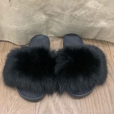 Hello Fluffy Slides! Never Worn. Size 41 (Us 10). I Wear An 8.5/9 And These Fit Well, So Maybe They Run A Tad Small. Asking $20. Fluffy Sandals, Fluffy Shoes, Pretty Sneakers, Black Slippers, Shoe Inspo, Girly Shoes, Cute Nikes, Birthday List, Pretty Shoes