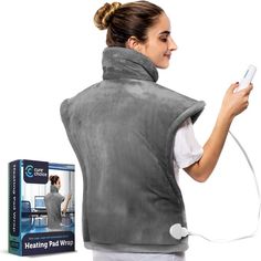 RELIEVE YOUR STIFF NECK AND SHOULDERS from the comfort of your couch with Cure Choice’s shoulder heating pad! The evenly distributed heat of our electric heat pad will penetrate your skin and soothe the sore muscles and joints of your neck, shoulders, back, and waist, naturally providing with pain relief and relaxation. Shoulder Heating Pad, Neck Heating Pad, Stiff Neck, Relieve Back Pain, Neck And Back Pain, Heat Therapy, Heating Pad, Cold Therapy, Electric Heating