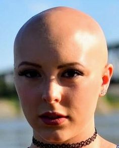 #hairdare #bald #smooth #headshave #closeshave #baldwoman #shavedhead #beautiful Skinhead Reggae, Chemo Hair, Reggae Style, With Tattoo