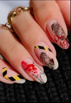 Halloween Nail Ideas, Horror Nails, Holloween Nails, Get Ready For Halloween, Sassy Nails, Gothic Nails, Simple Gel Nails, Studded Nails