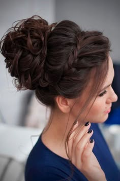 Formal Hairstyles For Long Hair, Prom Hair Updo, Makeup Tip, Up Dos For Medium Hair, Prom Hairstyles For Long Hair, Messy Bun Hairstyles, Bridesmaid Hair Updo, Cornrow