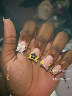 - 𝗳𝗼𝗹𝗹𝗼𝘄 𝟰 𝗺𝗼𝗿𝗲 ➚➚➚ Shorties Acrylic Nails, Frenchies Nails, Short Cute Nails, Cute Nails Acrylic, Tattoos And Nails, Nail Inspo Acrylic, Shorties Nails, Girly Essentials