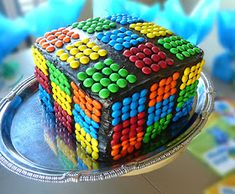 a cake that has been made to look like a rubik cube