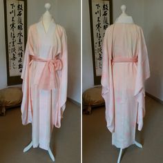 Kimono robe (Nagajuban) in white and pink♡ / Romantic night robe / Japanese robe / Silk night gown / Dressing gown / Kimono night robe / Silk robe by TodaysCoordinate on Etsy Traditional White Robe With Kimono Sleeves, Pink Robe With Kimono Sleeves For Wedding, Traditional Robe With Kimono Sleeves For Home, Silk Robe With Kimono Sleeves For Sleep, Traditional Kimono Sleeve Robe For Home, Robe Silk, Silk Nightgown, Romantic Night, Silk Robe