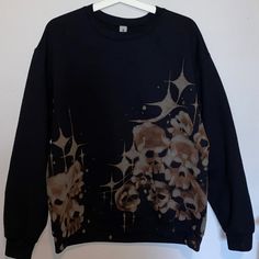 *:･ﾟ✧ Skulls and sparkle design hand-painted with bleach Unisex crewneck sweatshirt Size in the photo is a Medium Made to order! Each is unique and may not look the exact same Bleach Jumper Design, Sweatshirt Painting, Bleach Sweatshirt, Painted Sweatshirt, Paint Sweatshirt, Bleach Hoodie