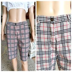 womens shorts Tartan shorts autumn shorts womens plaid shorts Vintage Retro Shorts Checkered shorts S bermuda shorts Vintage Women's Clothing    96%-cotton; 4%-elastane Ready to ship. waist: 78 cm /30.7" inseam: 27 cm/ 10.6" HIPS: 93 cm/ 36.6" length: 55 cm  / 21.7"  Size: 38 M NOTE The color on the pictures may vary due to monitor settings and light reflections.   We appreciate your patience. Thank you so much for looking at my works! Please do not hesitate to contact with me for any questions. Summer Plaid Shorts With Built-in Shorts, Trendy Knee-length Shorts With Pockets, Trendy Plaid Short Bottoms, Fitted Plaid Casual Shorts, Fitted Casual Plaid Shorts, Trendy Short Plaid Bottoms, Plaid Bottoms With Built-in Shorts, Casual Plaid Bottoms With Built-in Shorts, Plaid High-waisted Cotton Shorts