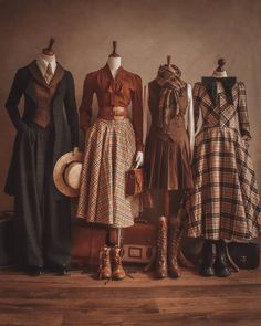 Cozycore Fashion, Victorian Academia, Vintage Outfits For Women, Dress Your Body Type, Modern Victorian Fashion, Vintage Academia, Librarian Style, Autumn Looks, Dark Academia Outfit