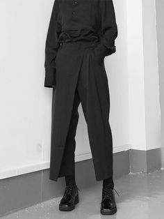 Numba Skirt Pants Gothic Pants, Loose Fit Pants, Black Apron, Pants Women Fashion, Dressy Pants, Long Trousers, Trouser Style, Pantalon Large, Ankle Length Pants