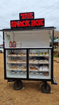 the snack box is open and ready for customers to order their food from it's stand