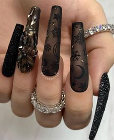 Manicure Types, Nails Pretty, Black Acrylic Nails, Black Nail Designs, Nails Black, Coffin Nails Designs, Black Acrylic, Dope Nails