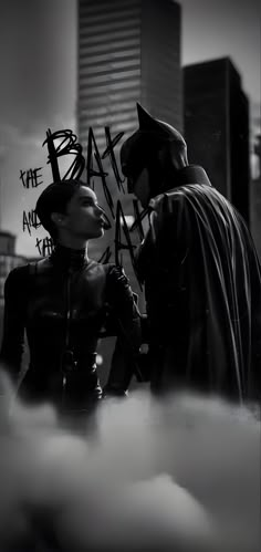 Gotham city the batman 2022 catwoman zoe zoë kravitz dc comics superhero phone wallpaper Rob High Fidelity Aesthetic, The Batman Wallpaper Robert Pattinson, Batman Catwoman Wallpaper, Rob High Fidelity, The Batman 2022 Wallpaper, Batman And Catwoman Wallpaper, Batman 2022 Wallpaper