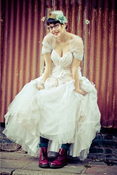 Wedding Dress With Doc Martens, Doc Martens Wedding, Dress And Doc Martens, Dress With Doc Martens, Wedding Converse Bride, Doc Marten Boots, Doc Martens Style, Blue Autumn, Doc Martens Outfit