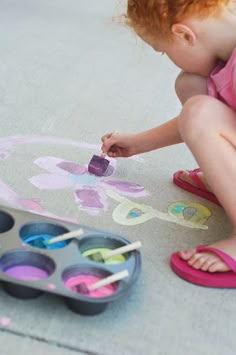 Sidewalk paint-1 part cornstarch (1 c.) 1 part water (1 c.) food coloring (we used neon colors) sponge brushes Sidewalk Paint, Crafty Kids, Water Play, Craft Activities For Kids, Business For Kids, Neon Colors