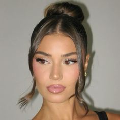 Soft Glam Summer Makeup, Makeup Inspo For Prom, Soft Formal Makeup, Formal Makeup Natural, Lash Makeup Look, That Girl Makeup, Formal Makeup Looks, Graduation Makeup Looks, Make Up Inspo Aesthetic