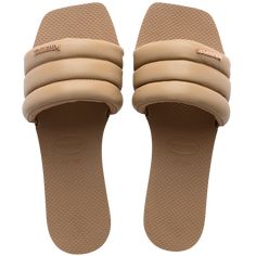 Inspired by one of the fashion capitals of the world, our newest You Milan sandal has it all. A square toe shape, puffy material and metallic shine will help complete your perfect runway look Havaianas You Milan Sandal | Rose Gold | Size 11/12W Kids Clogs, Super Puff, Printed Flip Flops, Rubber Flip Flops, Kids Flip Flops, Baby Sandals, Modern Square, Fashion Essentials, Flip Flop Sandals