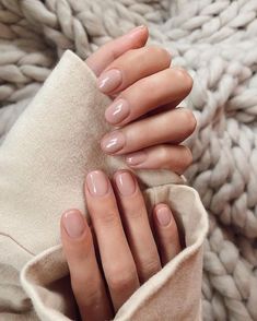 Oktoberfest Party, Manicure Inspiration, Short Nails Art, School Hairstyles, Minimalist Nails, Chic Nails, Nail Lacquer