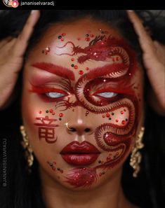 Dragon Makeup, Monochrome Makeup, Funky Makeup, New Year's Makeup, Effects Makeup, Smink Inspiration