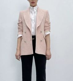 ZARA NEW TEXTURED DOUBLE-BREASTED BLAZER WOOL BLEND PINK Jacket 2094/243 XS. Pink Outerwear With Double Button And Lapel Collar, Pink Workwear Blazer, Classic Pink Blazer With Double Button Closure, Pink Blazer With Button Closure For Work, Pink Button Closure Blazer For Work, Classic Pink Outerwear With Double Button Closure, Pink Double-breasted Outerwear With Double Button Closure, Classic Pink Blazer With Lapel Collar, Tailored Pink Blazer With Button Closure