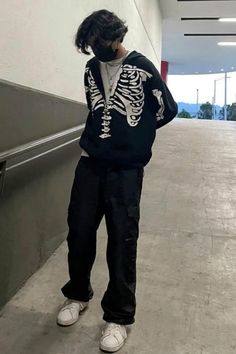 Skeleton Zip Up Hoodie Outfit, Skeleton Hoodie Outfit, White Zip Up Hoodie Outfit, Skeleton Shoes, Zip Up Hoodie Outfit, Skeleton Hoodie, Shoes Silver, Hoodie Outfit, Zip Up Hoodie