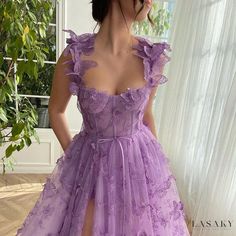 Lasaky - Elegant Lace Evening Dress for Formal Events and Beach Parties Purple Floor-length Dress For Garden Party, Elegant Lavender Dress For Vacation, Prom Gown Elegant, Lace Beach Dress, Evening Party Gowns, Womens Prom Dresses, Ball Gowns Evening, 3d Butterflies, Formal Dresses For Weddings