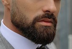 Man Hair And Beard Style, V Shaped Beard, Mens Throat Tattoo Designs, Professional Beard Styles, Beard Trimming Styles, Short Beard Styles, Beard Length, Short Boxed Beard, Medium Beard Styles