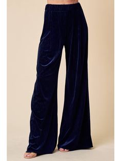 VELVET WIDE LEG PANTS -ELASTIC WAIST MODEL IS 5'8 AND IS WEARING A SIZE SMALL Blue Velvet Pants, Velvet Wide Leg Pants, Velvet Clothes, Velvet Trousers, Pants Elastic Waist, Summer Sweaters, Navy Velvet, Pants Large, Velvet Pants