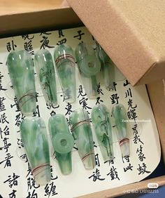 Green Chinese Nails, Vietnamese Nail Art, Jade Green Nails, Bamboo Nails, Jade Aesthetic