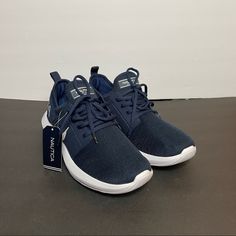 Nautica Men Sneakers Size: 9.5 New With Tag Color: Navy Style Name: Rainey 2 Brown Boat Shoes, Boat Sneakers, Navy Blue Sneakers, Nautica Shoes, Navy Blue Shoes, Navy Style, Mens Canvas Shoes, Men Sneakers, Navy Fashion