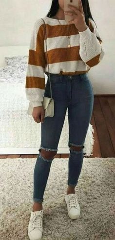 Teenage Outfits, Paris Mode, Fashion Trends Winter, Winter Trends, Cute Fall Outfits, Teenager Outfits, Clothes Ideas, Edgy Outfits, Striped Sweater