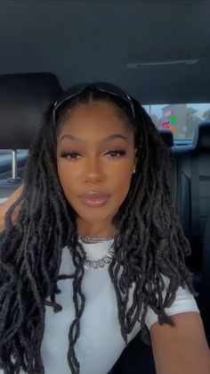 Long Locs Natural, Locs Inspo Black Women, Kali Locs, Baddie With Locs, Baddies With Locs, Locs Headwrap Styles, Black Women With Dreads, Wisdom Loc, Long Thick Locs